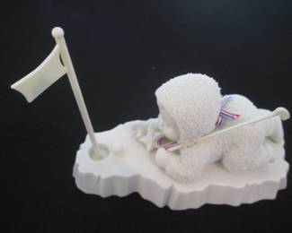Department 56 Snowbaby Playing Golf