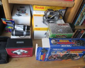 Vintage Vue Masters, Binoculars & Cameras