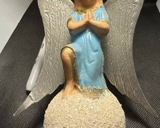 Vintage. Angel Christmas tree topper. https://modestlambestatesales.hibid.com/