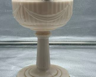 Lincoln drape. https://modestlambestatesales.hibid.com/