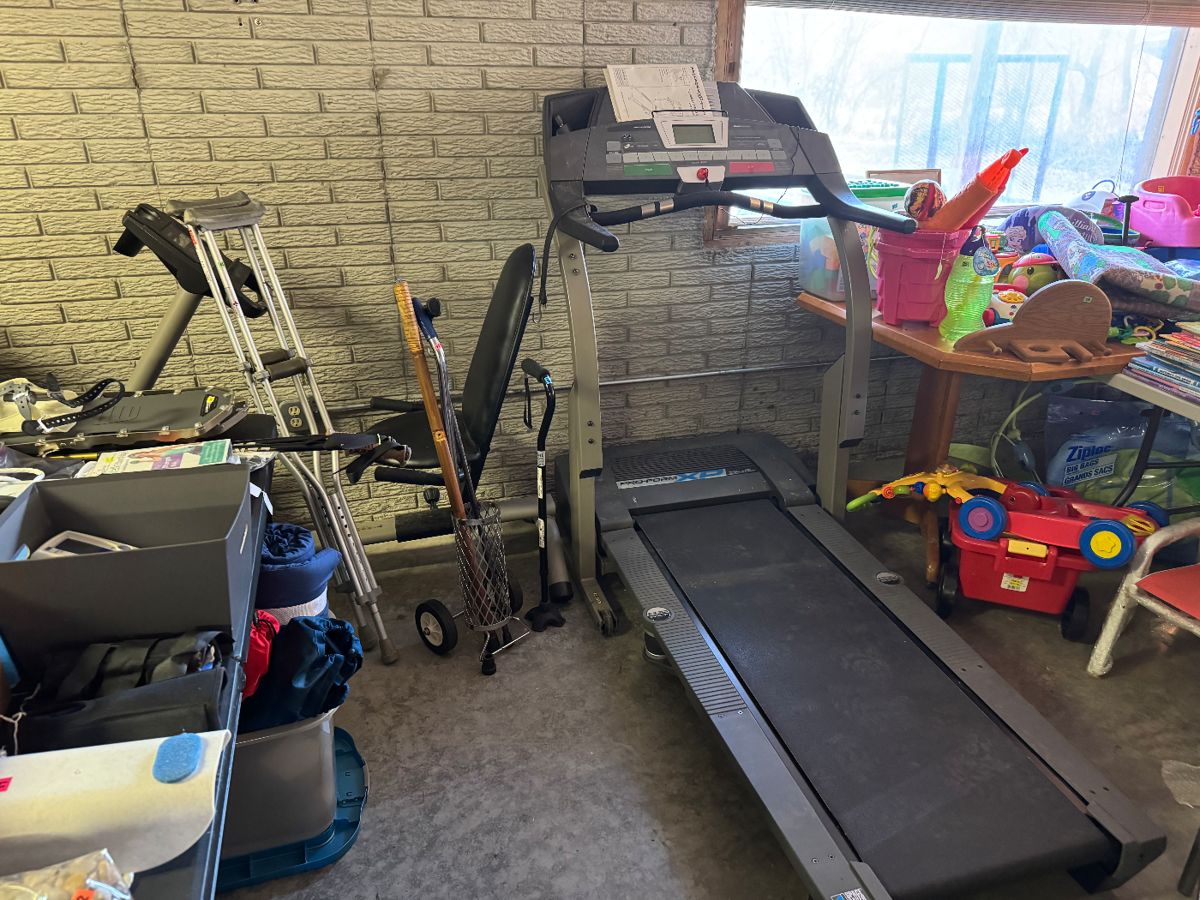 Estate Sale in Cedar Rapids, IA starts on 11/14/2025