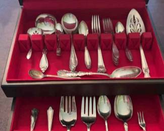 Flatware In Wood Chest mixed patterns