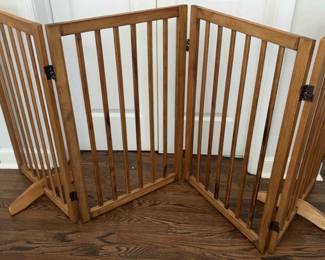 Four Panel Wood Foldable Gate