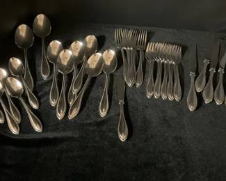 Oneida American Harmony Flatware Set
