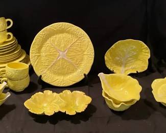 313 Vtg. Yellow Cabbage Dishes 