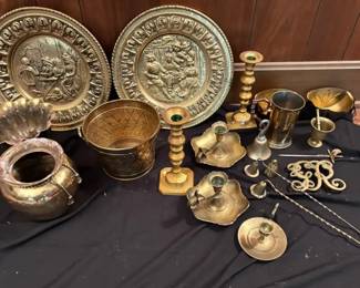 414 Even More Brass Decor