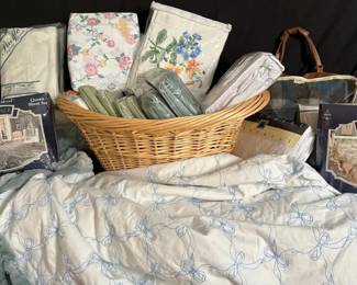 521 Bedding Bonanza
