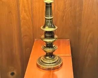 418 Rare Side Table  Lamp