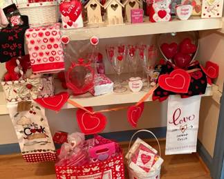 650 Valentine Mystery Lot 