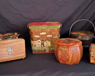 527 Out Of The Box Little Purses