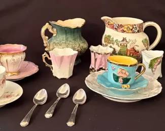 233 Tiny Little Teacups