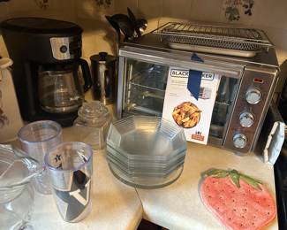 Black and Decker air fryer toaster oven