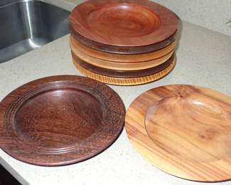 HAND TURNED WOOD PLATES