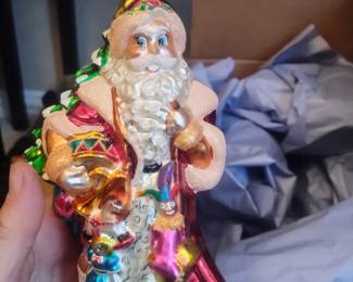 Christopher Radko
Victorian visitor
Retired hand blown glass ornament
$60