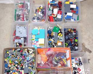 Assorted LEGO Bricks & Building Accessories