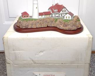 Danbury Mint Portland Head Lighthouse w/ COA