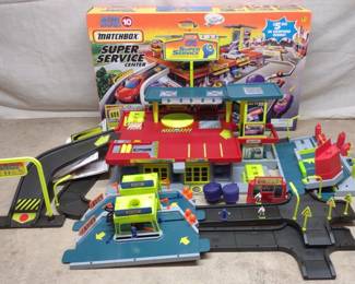 1995 Matchbox Super Service Center Set (Complete)