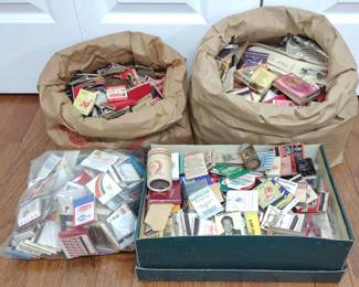 Lot of Vintage Advertising Matchbooks