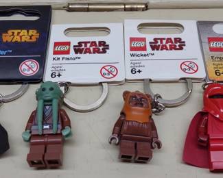 4 LEGO Star Wars Minifigure Keychains w/ Tags