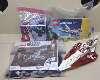 4 LEGO Star Wars, Creator & Lego Movie Sets