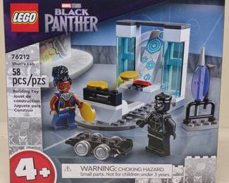 Sealed LEGO Marvel Black Panther Shuri's lab 76212