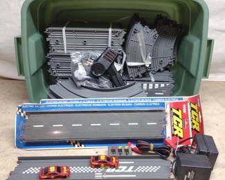 Tyco TCR Slot Car Track & Car Set