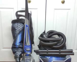 Kirby Avalir 2 Vacuum w/ Attachments