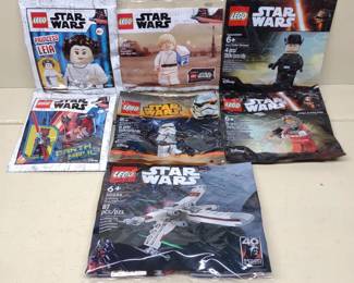 7 Sealed LEGO Star Wars Minifigures & X-Wing Set