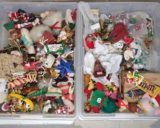 Vintage & Modern Christmas Tree Ornaments