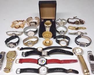 (23) Vintage Wrist Watches