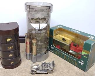 3 Coin Banks & 1 Money Roller Machine