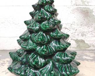 16" Vintage Holland Mold Ceramic Christmas Tree
