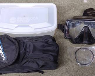 ScubaPro Tempered Glass Diving Goggles w/ Case