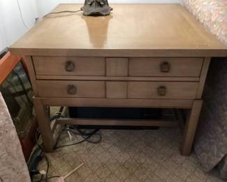 Mid Century Crestview Collection Ashland Brown Cocktail Table