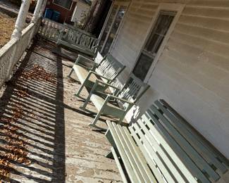 Solid wood- 5 matching pieces.