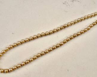 078: Vintage Cultured Pearl Necklace