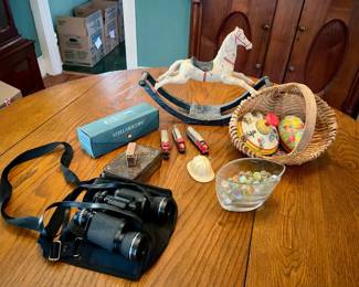 038: Vintage Toy Assortment