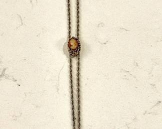 079: Vintage Locket with Powderpuff