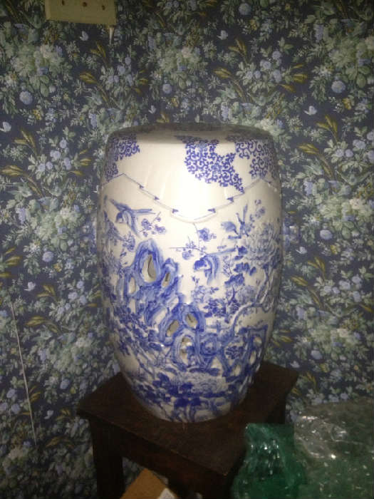 Large, Chinese lantern ceramic with lion head handles