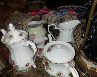 Tea Pots made in Poland