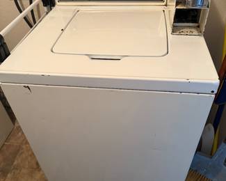 Washer works - Free - takes quarters but you get them back
