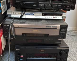 Assorted Vintage Audio/Video Components