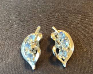 Vintage Leaf Brooch Set with Blue Stones