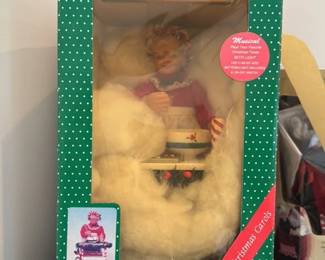 Holiday Creations Musical Holiday Scene