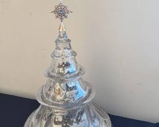 Thomas Kinkade "Holiday Reflections" Christmas Tree Masterpiece Edition