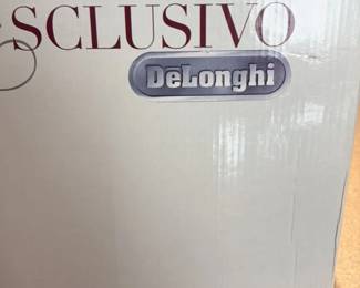 DeLonghi ESCLUSIVO Deep Fryer New in Box