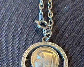 Vintage Religious Pendant Necklace