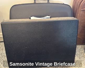 Samsonite Vintage Briefcase