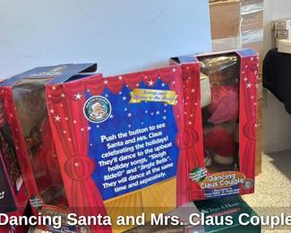 Dancing Santa and Mrs. Claus Couple