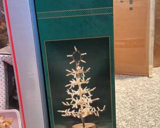 Trim a Home Christmas Tree Lamp